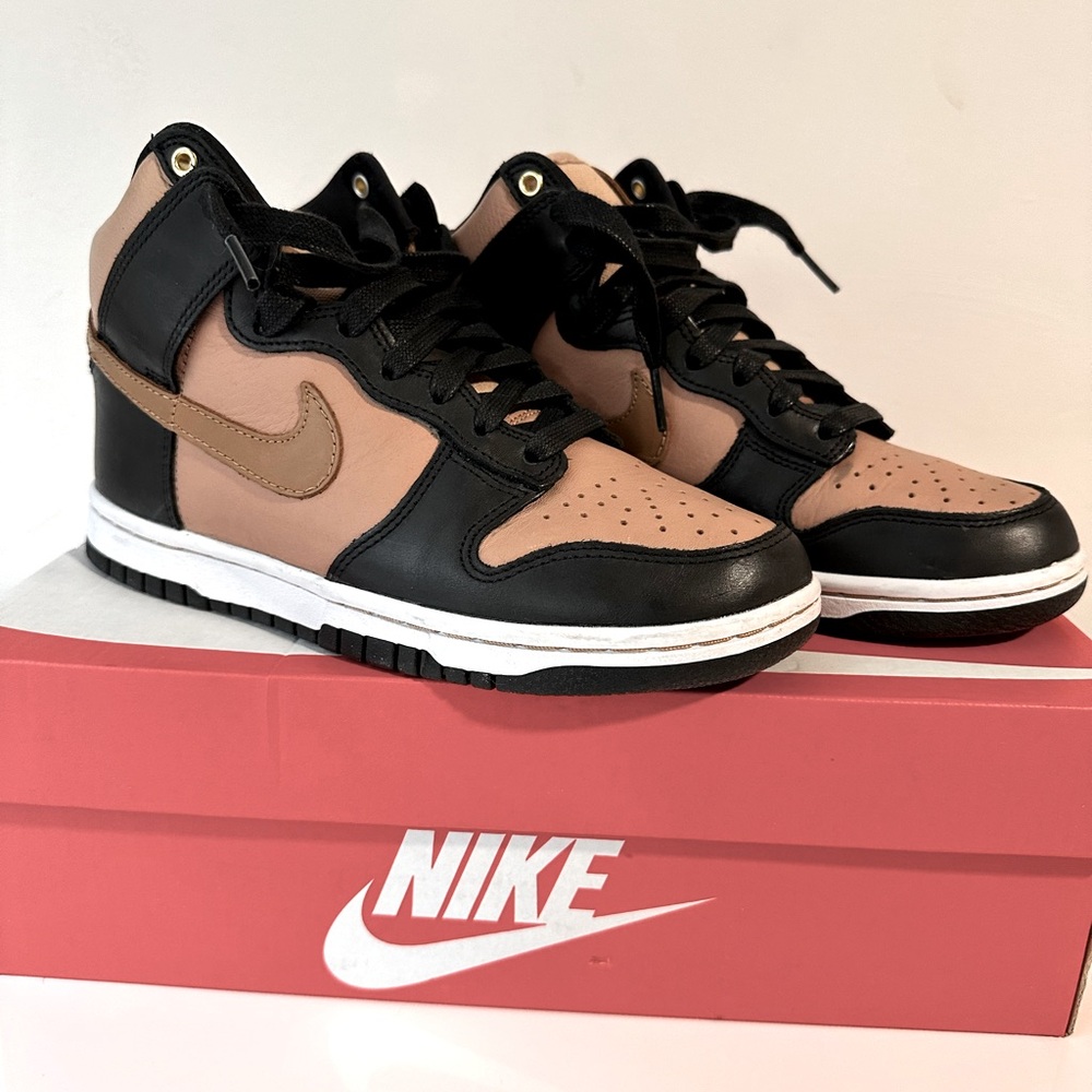 Nike Dunk High LXX Black Flax new size 6